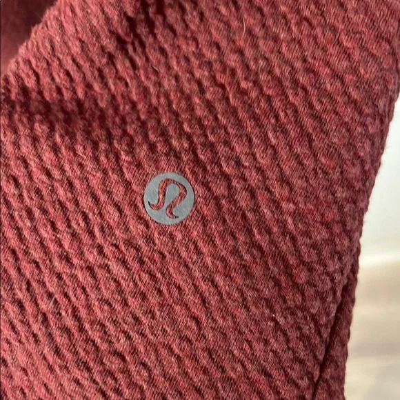 Lululemon Athletica At Ease Red Burgundy Crewneck - Picture 2 of 3